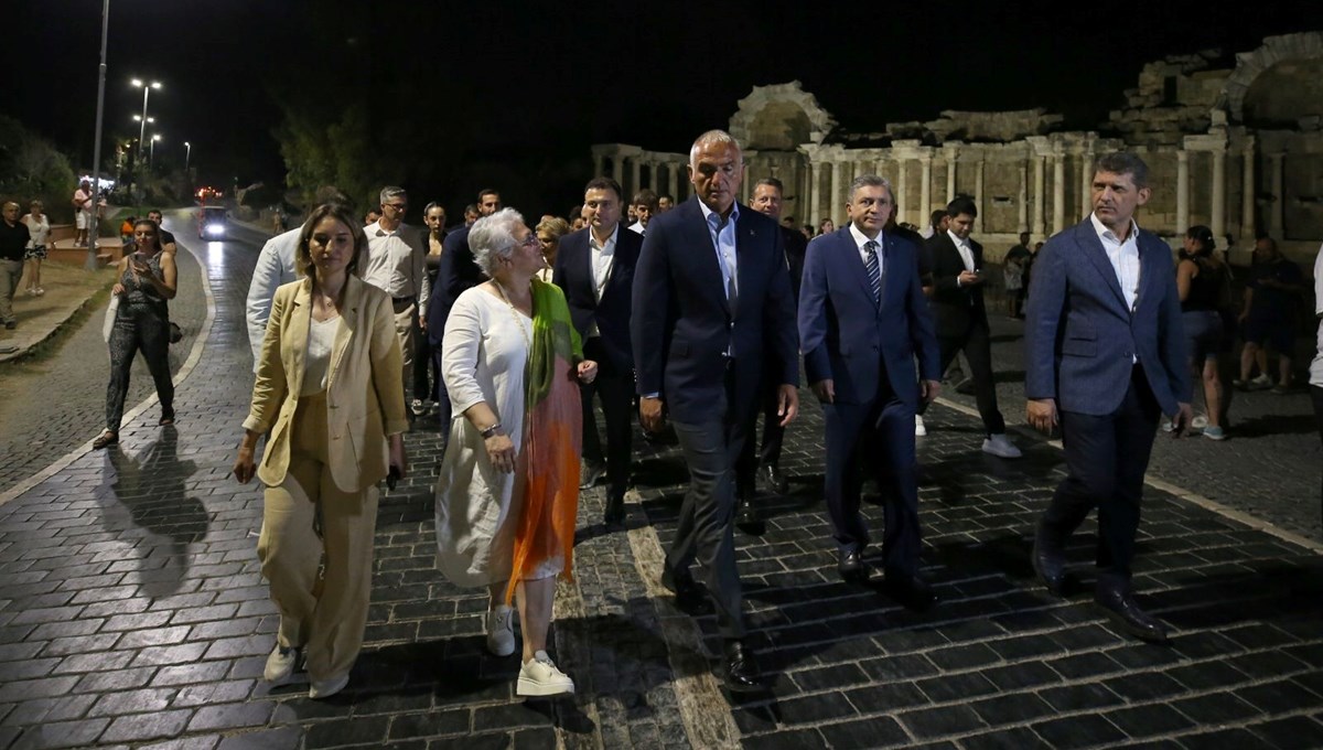 Antalya’ya Ziyaretçi Sayısı 11,7 Milyona Ulaştı: Yeni Dönem Antalya'ya Ziyaretçi Sayısı 11,7 Milyona Ulaştı: Yeni Dönem